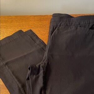Apt. 9 Women's Black Ankle Pants